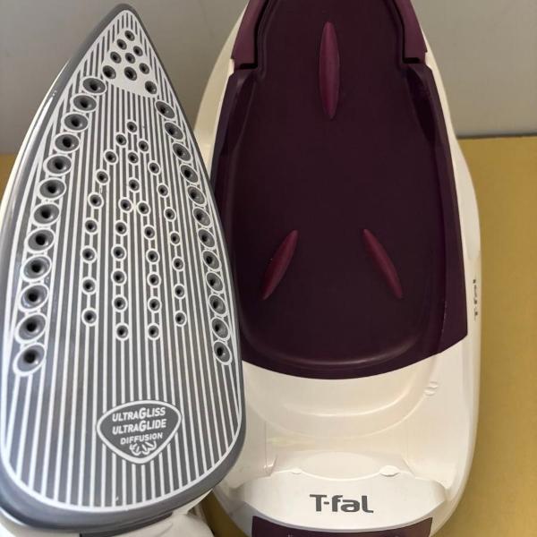 T-fal スチームアイロン GV5240J3