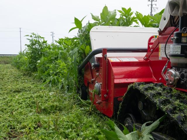 草刈機１０