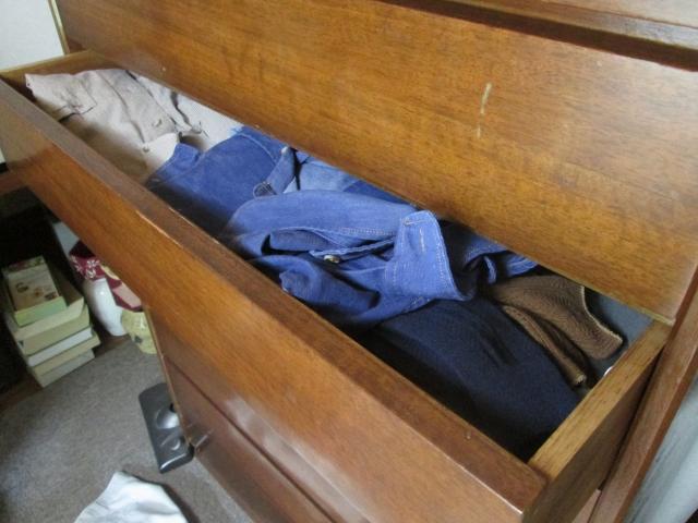 タンスなどの大型家具回収